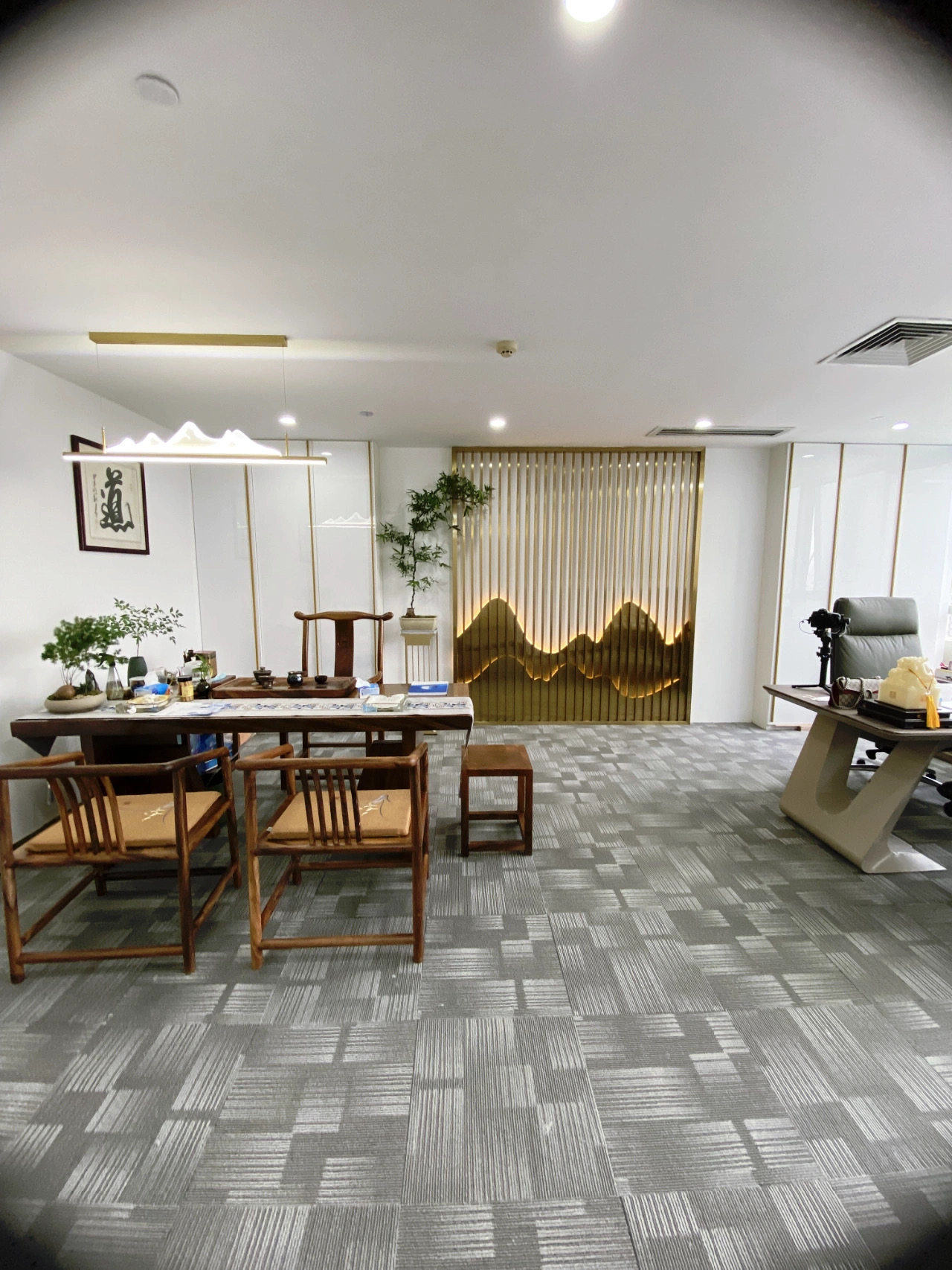 新中(zhōng)式辦公室裝修案例